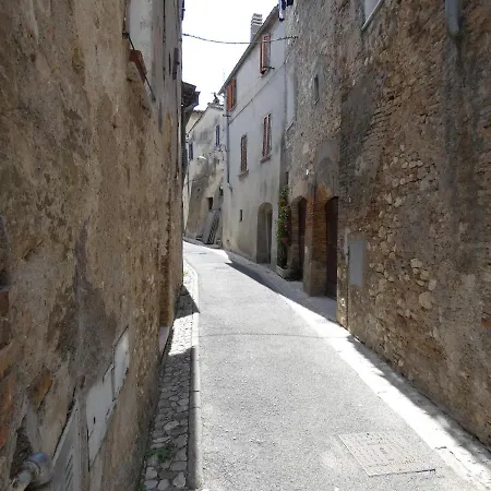 Scappo In Umbria, La Casa Di Soel